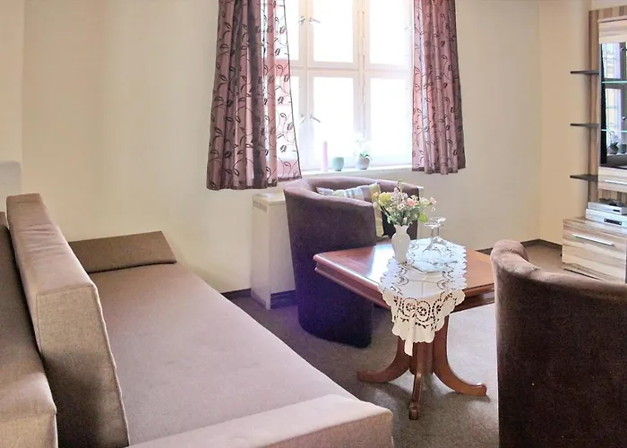 アパート Brunnenblick リュベナウ